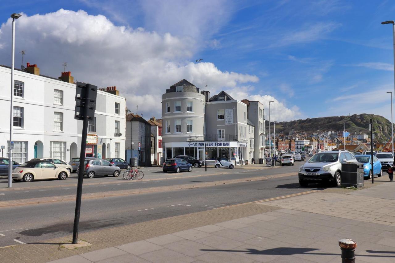 Master Accommodation Suite 2 Sea View With Balcony Hastings Esterno foto